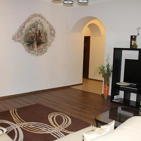 Jurincom Apartment