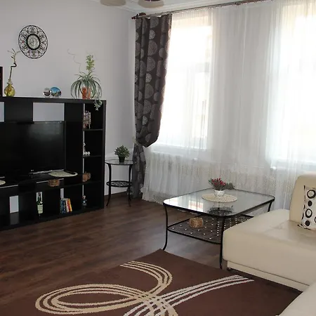 Apartment Jurincom *